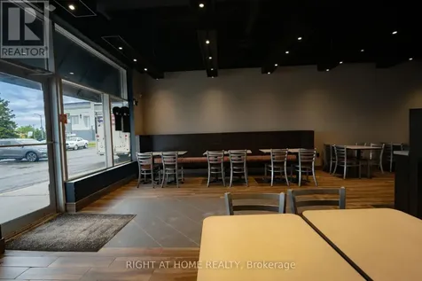 2020 Lanthier Drive Ottawa ON K4A 3V4