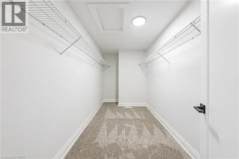 15 Kellogg Avenue Hamilton ON L0R 1W0