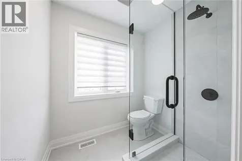 15 Kellogg Avenue Hamilton ON L0R 1W0