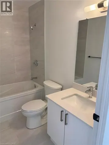 2782 Barton Street East Hamilton ON L8E 0L3