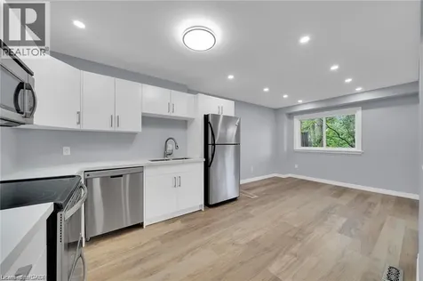 451 Woodview Road Burlington ON L7N 2Z9