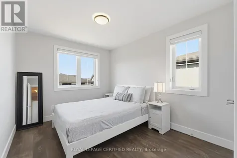146 Sycamore Street Blue Mountains ON L9Y 4E4
