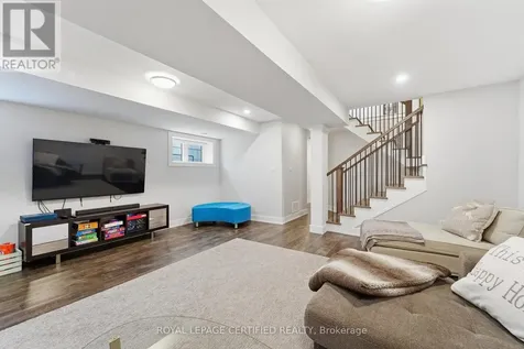 146 Sycamore Street Blue Mountains ON L9Y 4E4