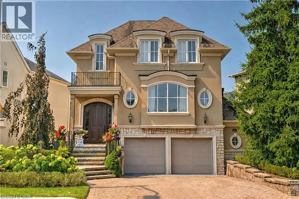 2214 Hampstead Road Oakville ON L6H 6Y9