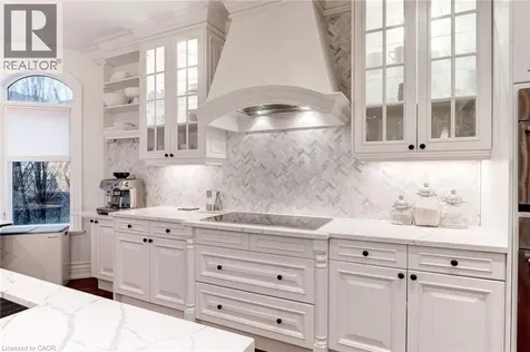 2214 Hampstead Road Oakville ON L6H 6Y9