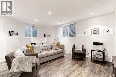 2214 Hampstead Road Oakville ON L6H 6Y9