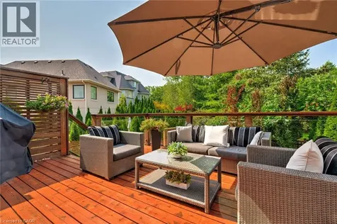 2214 Hampstead Road Oakville ON L6H 6Y9