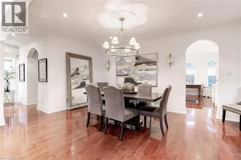 2214 Hampstead Road Oakville ON L6H 6Y9