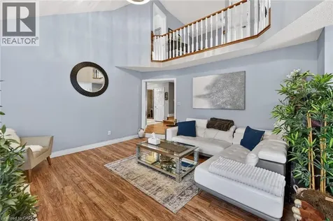 249 Lloyminn Avenue Ancaster ON L9G 4C4