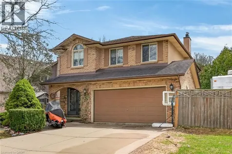 249 Lloyminn Avenue Ancaster ON L9G 4C4
