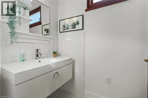 1887 Dominion Road Ridgeway ON L0S 1N0