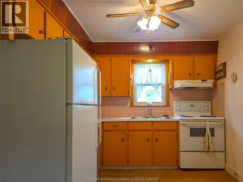 34 Park Avenue West Chatham ON N7M 1V9