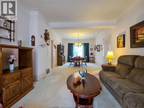 34 Park Avenue West Chatham ON N7M 1V9