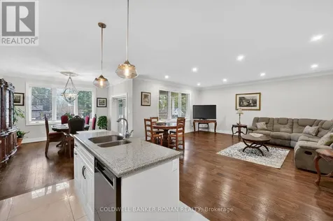 3019 Sandy Cove Drive Innisfil ON L9S 2K1