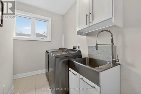 3019 Sandy Cove Drive Innisfil ON L9S 2K1