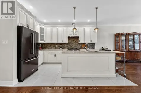 3019 Sandy Cove Drive Innisfil ON L9S 2K1