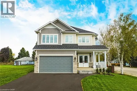 9 Kellogg Avenue Hamilton ON L0R 1W0