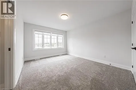 9 Kellogg Avenue Hamilton ON L0R 1W0