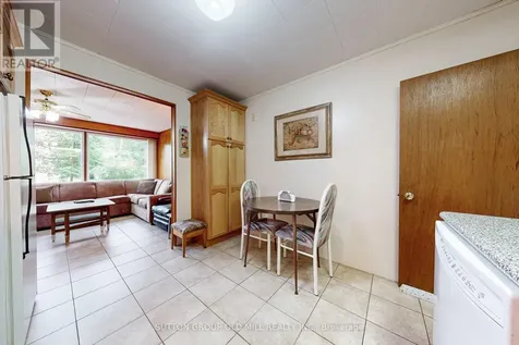 42 55th Street South Wasaga Beach ON L9Z 1W9