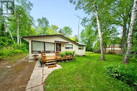 42 55th Street South Wasaga Beach ON L9Z 1W9