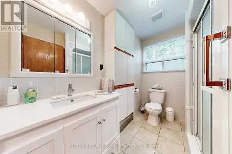 42 55th Street South Wasaga Beach ON L9Z 1W9