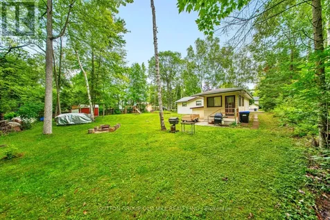 42 55th Street South Wasaga Beach ON L9Z 1W9