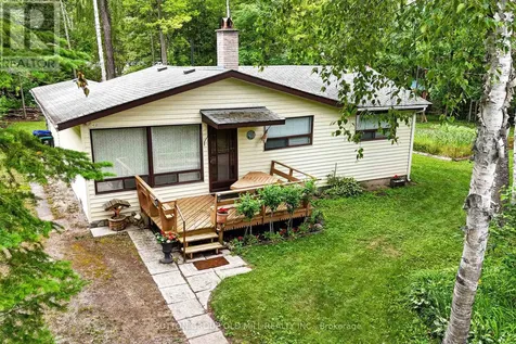 42 55th Street South Wasaga Beach ON L9Z 1W9