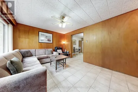 42 55th Street South Wasaga Beach ON L9Z 1W9