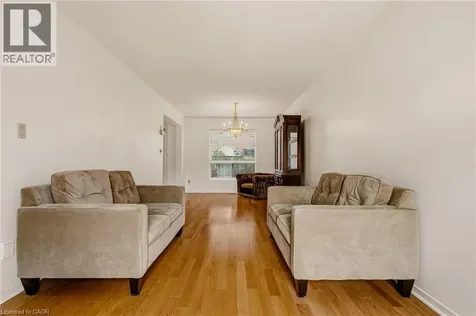 90 Lynnette Drive Hamilton ON L9B 2M5