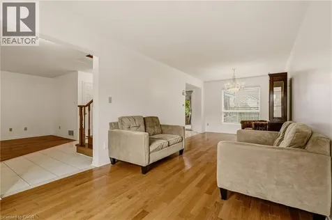90 Lynnette Drive Hamilton ON L9B 2M5