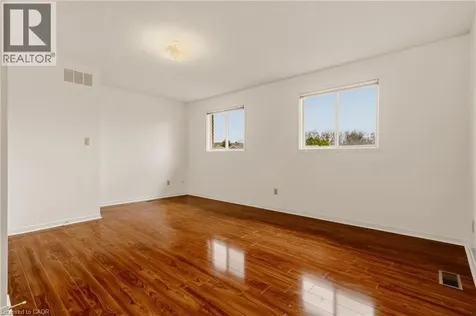 90 Lynnette Drive Hamilton ON L9B 2M5