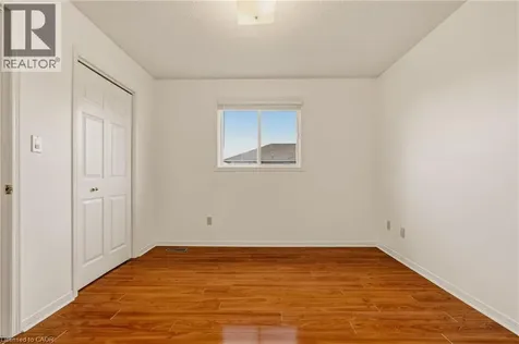 90 Lynnette Drive Hamilton ON L9B 2M5