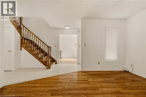 90 Lynnette Drive Hamilton ON L9B 2M5