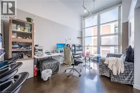 404 King Street West Kitchener ON N2G 4Z9