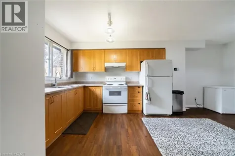 391 Pioneer Drive Kitchener ON N2P 1L8