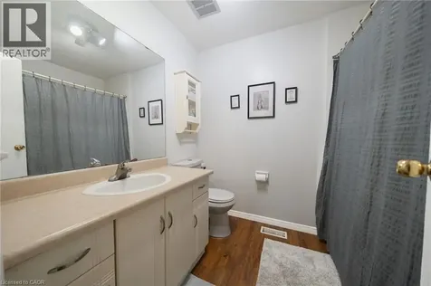 391 Pioneer Drive Kitchener ON N2P 1L8