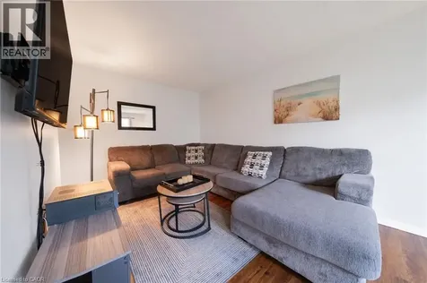 391 Pioneer Drive Kitchener ON N2P 1L8