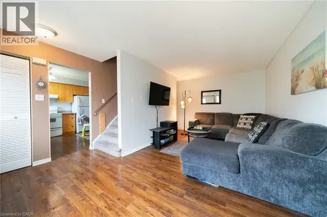 391 Pioneer Drive Kitchener ON N2P 1L8