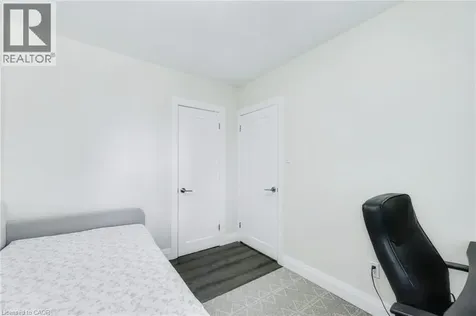18 Tweedsmuir Avenue London ON N5W 1K5