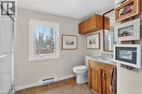 282 Baygrove Line Dunnville ON N1A 2W8