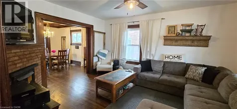 73 Talbot Street South Simcoe ON N3Y 2Z4