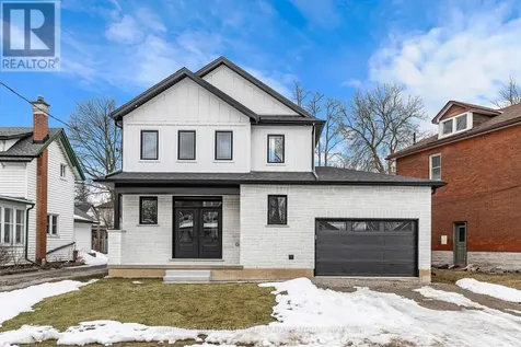 42 Rich Avenue Cambridge ON N1R 2A5