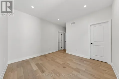 42 Rich Avenue Cambridge ON N1R 2A5