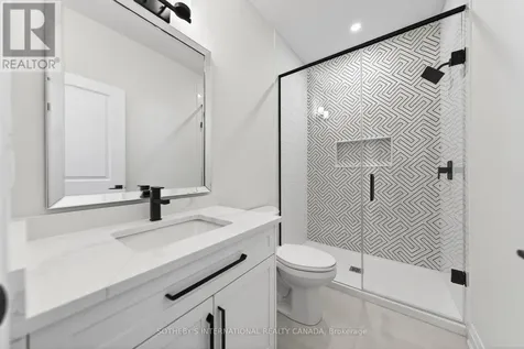 42 Rich Avenue Cambridge ON N1R 2A5