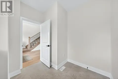 42 Rich Avenue Cambridge ON N1R 2A5