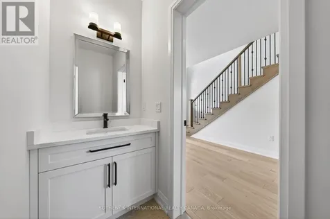 42 Rich Avenue Cambridge ON N1R 2A5