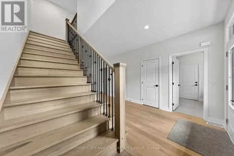42 Rich Avenue Cambridge ON N1R 2A5