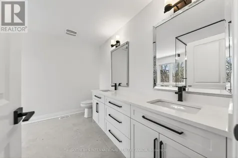 42 Rich Avenue Cambridge ON N1R 2A5