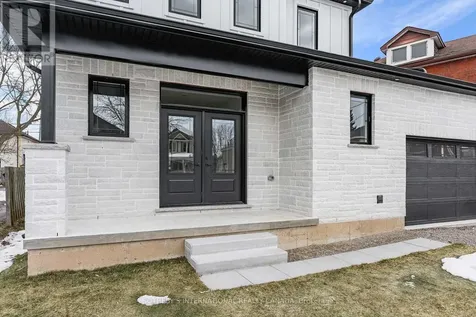 42 Rich Avenue Cambridge ON N1R 2A5