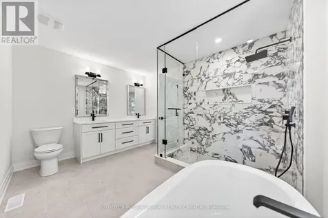 42 Rich Avenue Cambridge ON N1R 2A5